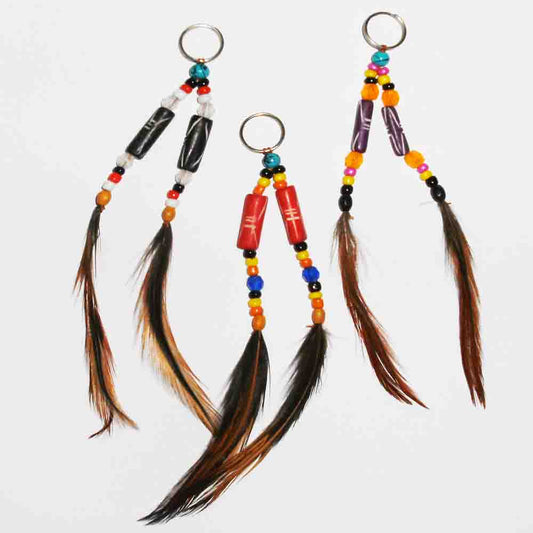 Indianer-Schlüsselring mit Perlen und Federn